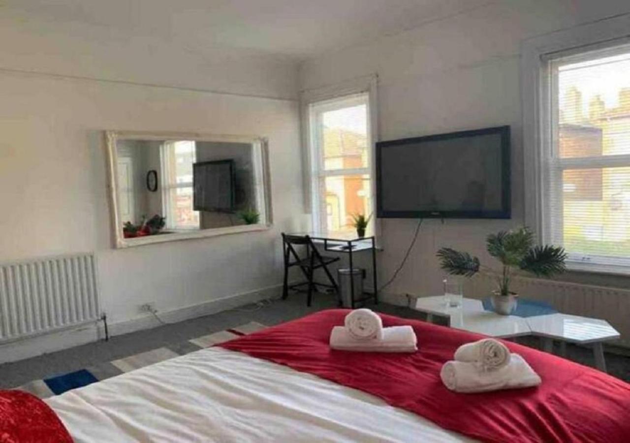Balham, South London Spacious Guest House 5, 6 Rooms Available 외부 사진