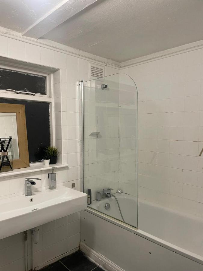 Balham, South London Spacious Guest House 5, 6 Rooms Available 외부 사진