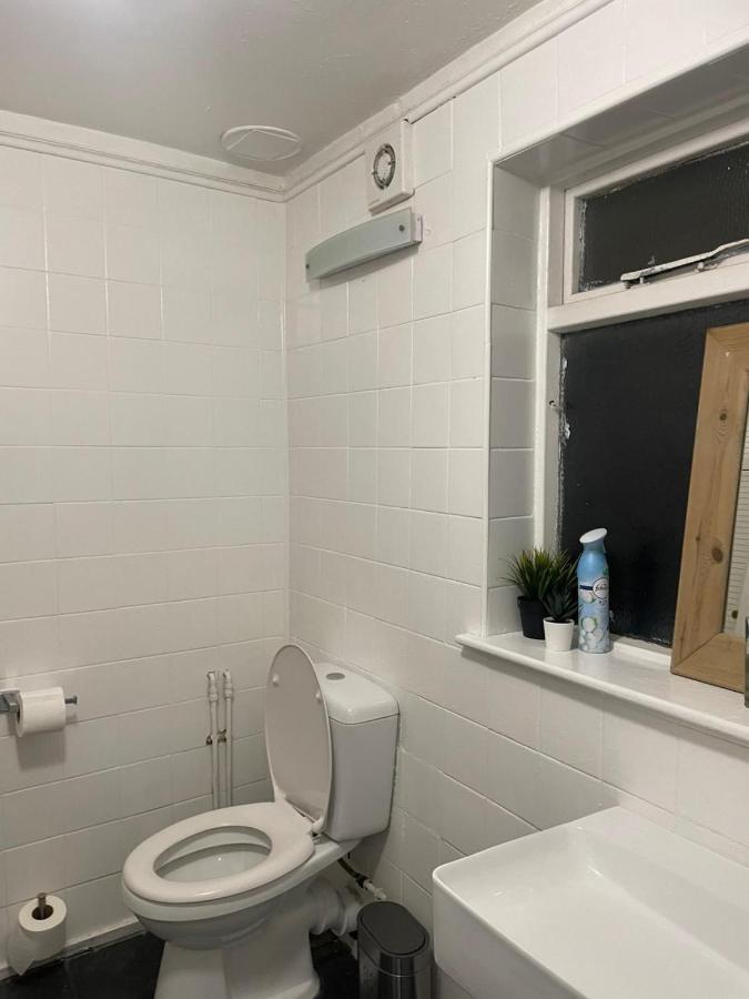Balham, South London Spacious Guest House 5, 6 Rooms Available 외부 사진